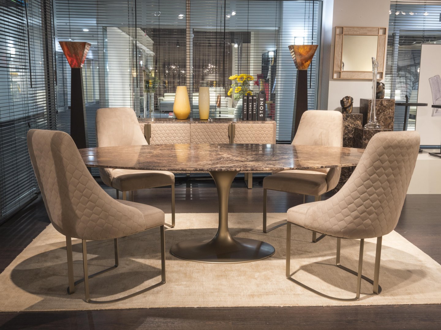 SI - NORA DINING CHAIR