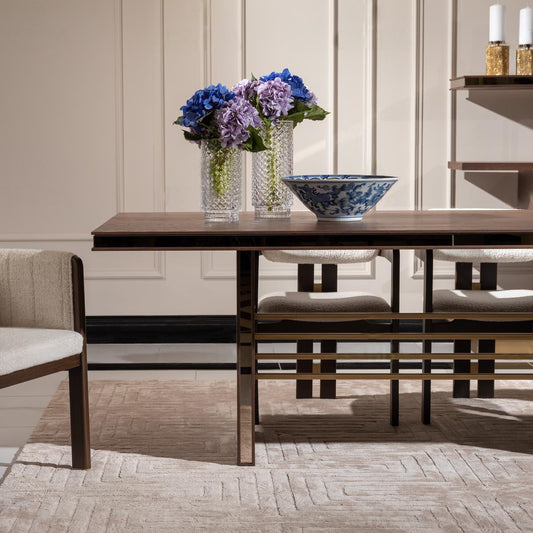 GB - MONTANA DINING TABLE