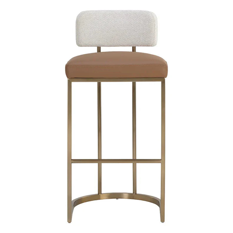 SP - LARISSA BARSTOOL