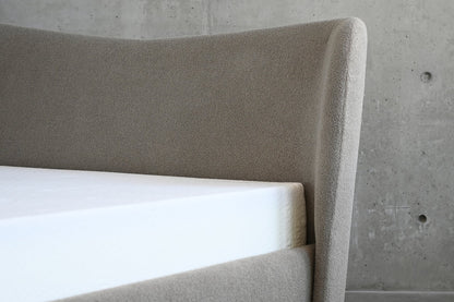 MB - HARLOW UPHOLSTERED STORAGE BED