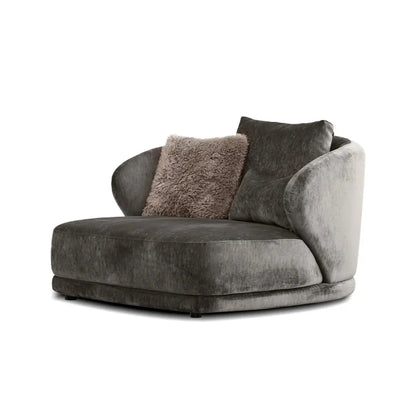 MB - VOLTAIRE LOUNGE CHAIR