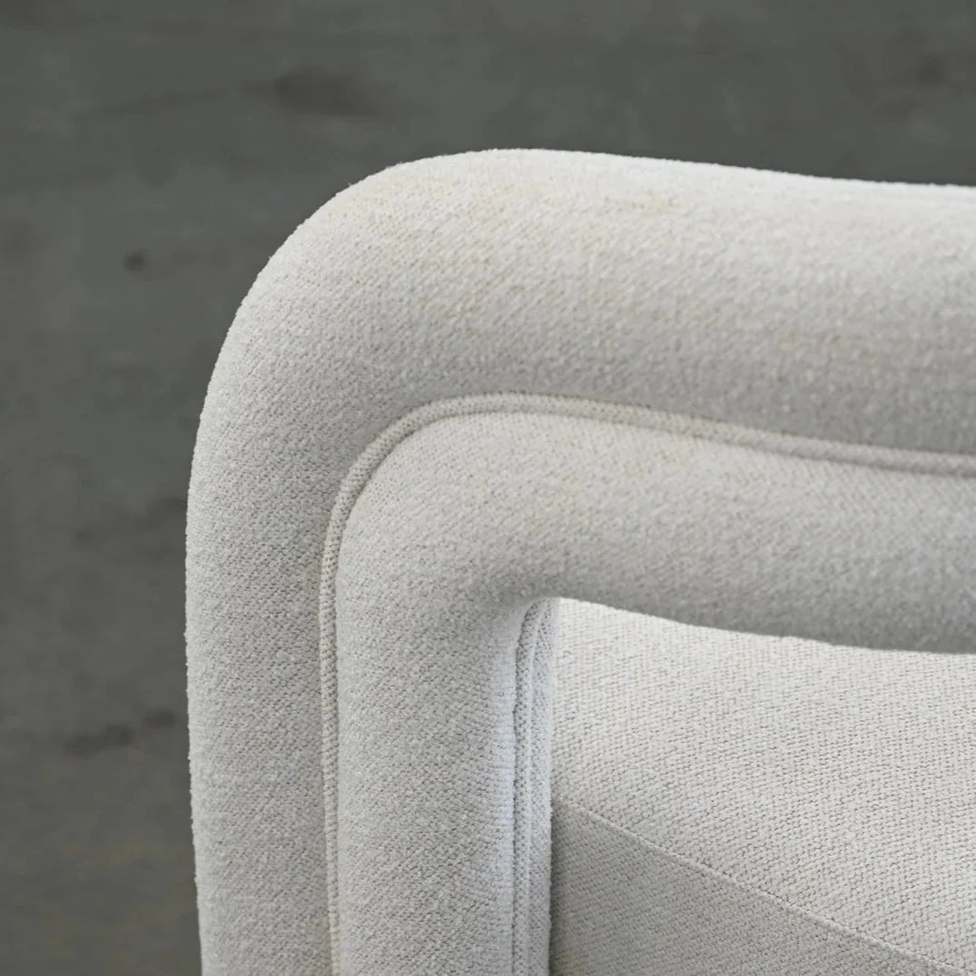 MB - JUNIPER LOUNGE CHAIR