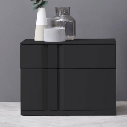 MB - CARBON NIGHT STAND