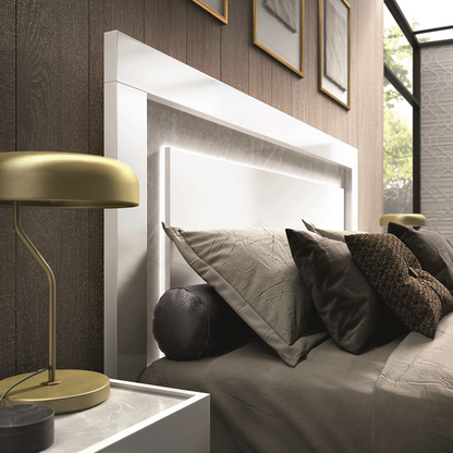 ST - WHITE MARA BED W/ LED LIGHT